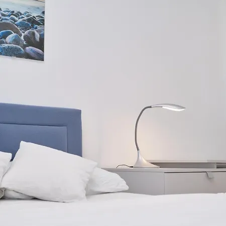 Apartment Modern