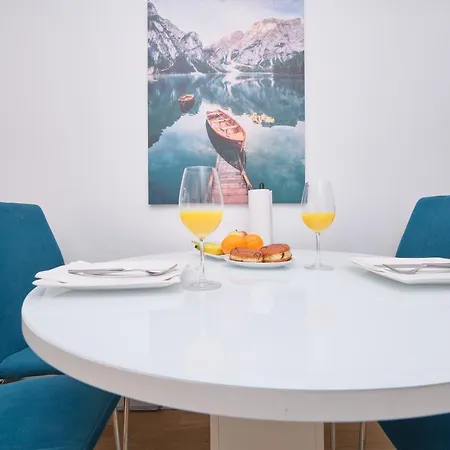Apartment Modern