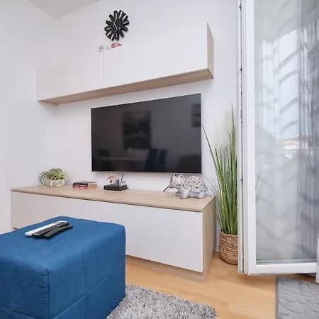 Apartment Modern *